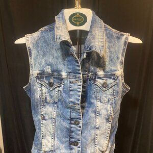 Shavi Jeans Co. Acid Wash Jean Vest – 80s Retro Vibes, Size S/M